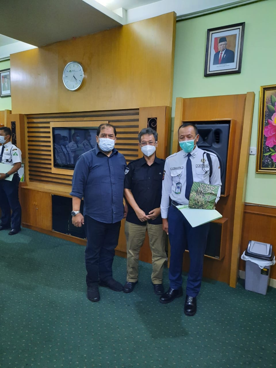 Penghargaan TKAD Satpam Bandung Suci 6